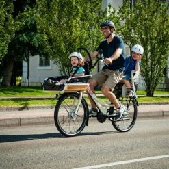 VÉLO CARGO COMPACT ÉLECTRIQUE - FAMILÉÖ 7 VITESSES BLANC + ACCESSOIRES ENFANT -VÉLOS VTT Soldes Magasin velo cargo compact electrique famileo 7 vitesses blanc accessoires enfant 2 600x600 1