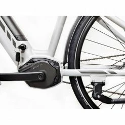 VÉLO CLOOT ELECTRIQUE VILLE BERLIN 700 -VÉLOS VTT Soldes Magasin velo cloot electrique ville berlin 700 3 600x600 1