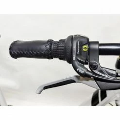 VÉLO DE VILLE ELECTRIQUE CLOOT IONIC 700 10 VÉLO DE VILLE ELECTRIQUE CLOOT IONIC 700 -VÉLOS VTT Soldes Magasin velo de ville electrique cloot ionic 700 3 600x600 1