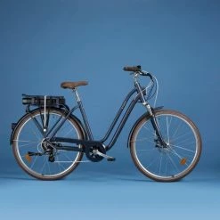 VELO DE VILLE ELECTRIQUE ELOPS 900 E CADRE BAS BLEU MARINE -VÉLOS VTT Soldes Magasin velo de ville electrique elops 900 e cadre bas bleu marine 12 600x600 1