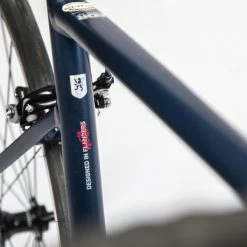 VELO ROUTE EDR AF 105 FEMME MARINE -VÉLOS VTT Soldes Magasin velo route edr af 105 femme marine 7 600x600 1