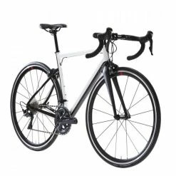 VELO ROUTE EDR AF ULTEGRA BLANC NOIR -VÉLOS VTT Soldes Magasin velo route edr af ultegra blanc noir 3 600x600 1
