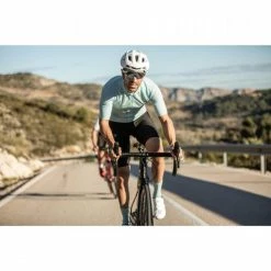 VELO ROUTE EDR CF 105 DISQUE NOIR -VÉLOS VTT Soldes Magasin velo route edr cf 105 disque noir 10 600x600 1