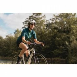 VÉLO ROUTE FEMME TRIBAN EASY BLANC -VÉLOS VTT Soldes Magasin velo route femme triban easy blanc 15 600x600 1