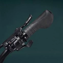 VÉLO TOUT CHEMIN ELECTRIQUE RIVERSIDE 500 E VERT 25 VÉLO TOUT CHEMIN ELECTRIQUE RIVERSIDE 500 E VERT -VÉLOS VTT Soldes Magasin velo tout chemin electrique riverside 500 e vert 7 600x600 1