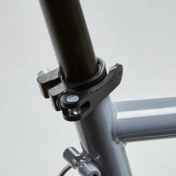 VÉLO TOUT CHEMIN RIVERSIDE 120 GRIS -VÉLOS VTT Soldes Magasin velo tout chemin riverside 120 gris 9 600x600 1