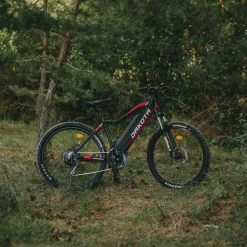 VÉLO VTT ÉLECTRIQUE DAKOTA ROUGE ALL MOUNTAIN -VÉLOS VTT Soldes Magasin velo vtt electrique dakota rouge all mountain 2 600x600 1